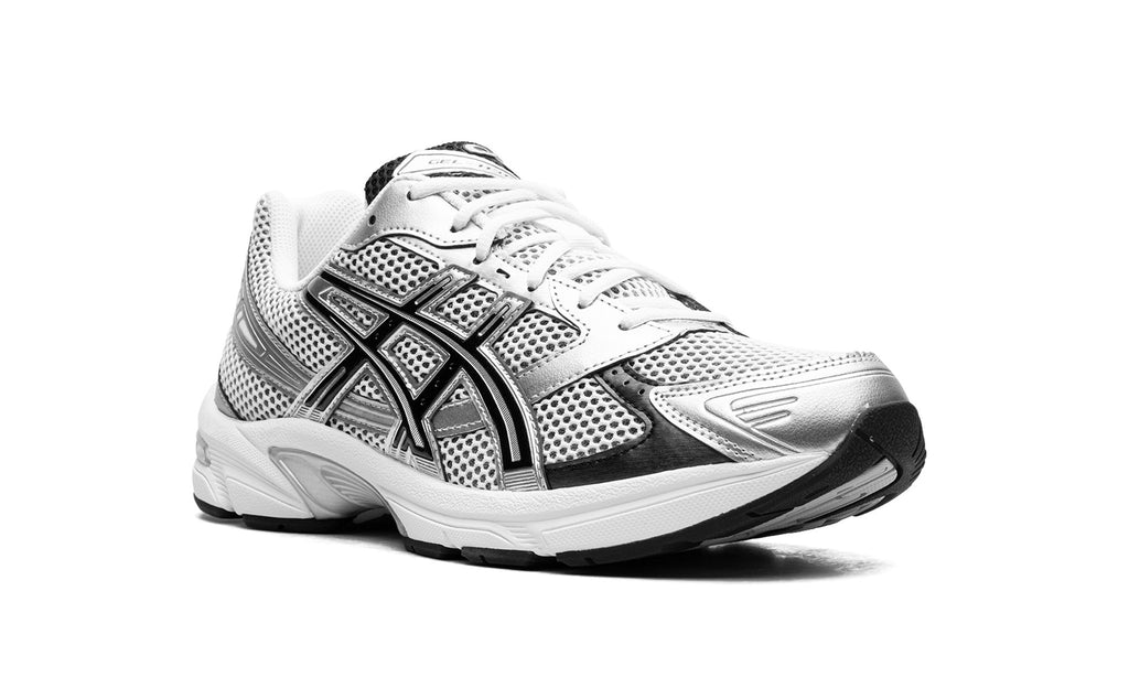 ASICS GEL-1130 Sneakers – White, Black & Metallic Silver