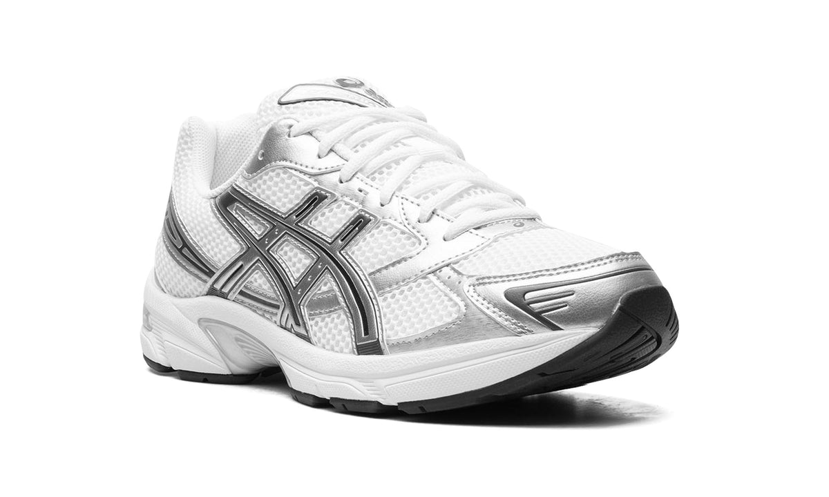 ASICS GEL-1130 Sneakers – White & Metallic Silver