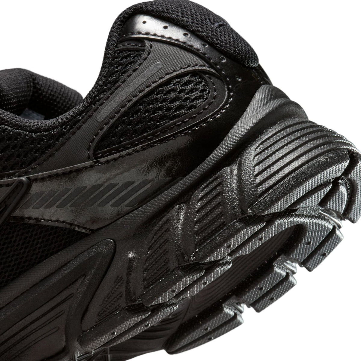Nike V5 RNR Sneakers – Black & Anthracite