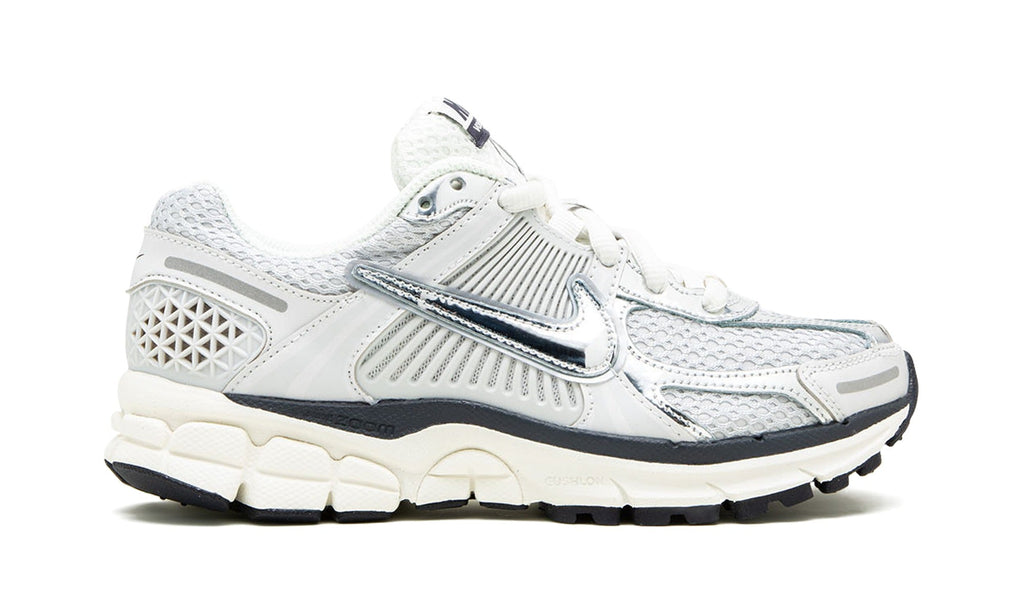 Nike Vomero 5 Sneakers in White & Grey