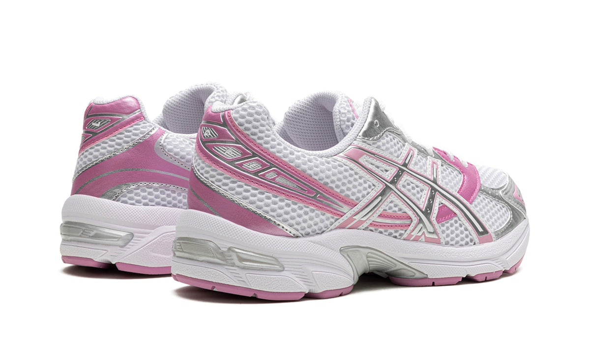 ASICS GEL-1130 Sneakers – White, Metallic Silver & Pink