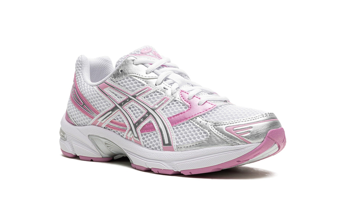 ASICS GEL-1130 Sneakers – White, Metallic Silver & Pink