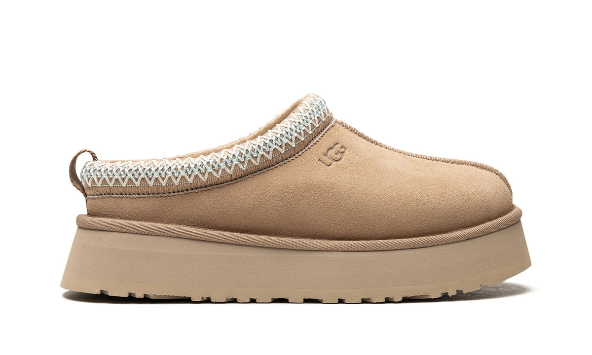 UGG Tazz Platform Slippers – Sand Beige